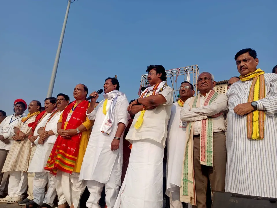  ପୁରୀ: ଶ୍ରୀମନ୍ଦିର ଚାରିଦ୍ୱାର ଖୋଲିବା ଦାବିରେ କଂଗ୍ରେସର ତୁଳସୀ ଯାତ୍ରା