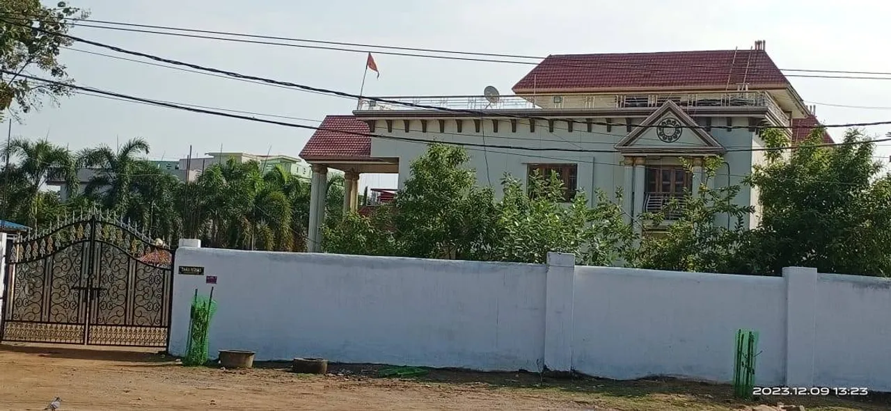  ମଦ ବେପାରୀଙ୍କ ଘରେ ଚତୁର୍ଥ ଦିନରେ ଆୟକର ଚଢ଼ାଉ