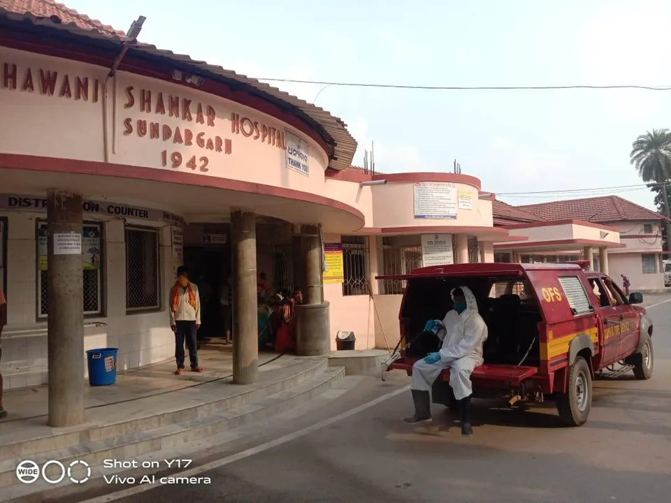  ସୁନ୍ଦରଗଡ଼ ଜିଲ୍ଲା ମୁଖ୍ୟ ଚିକିତ୍ସାଳୟରେ ମୃତଦେହକୁ ଅସମ୍ମାନ: ମିଳିଲାନି ମହାପ୍ରୟାଣ ଗାଡ଼ି