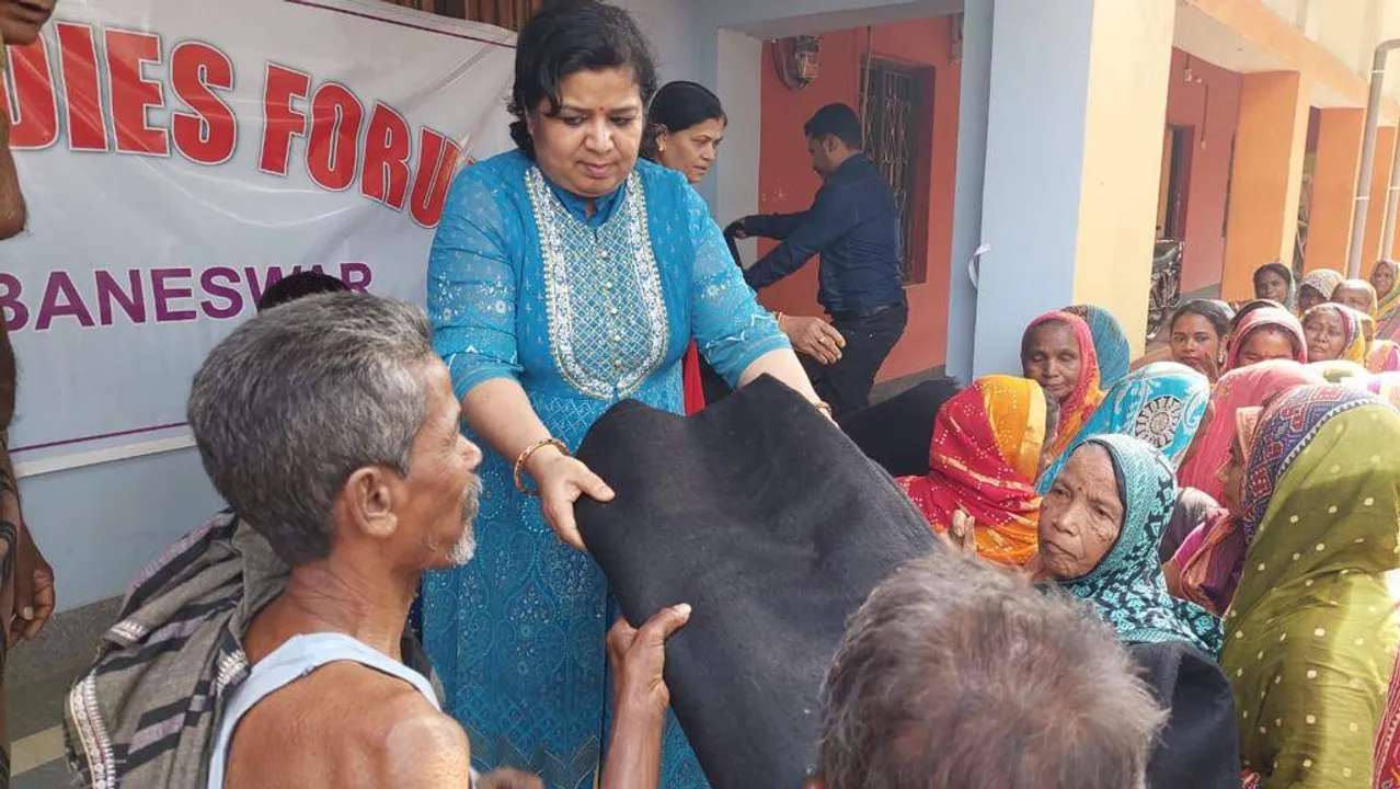  ୟୁସିସିଆଇ ଲେଡିଜ ଫୋରମ୍‌ ପକ୍ଷରୁ କମ୍ବଳ ବଣ୍ଟନ