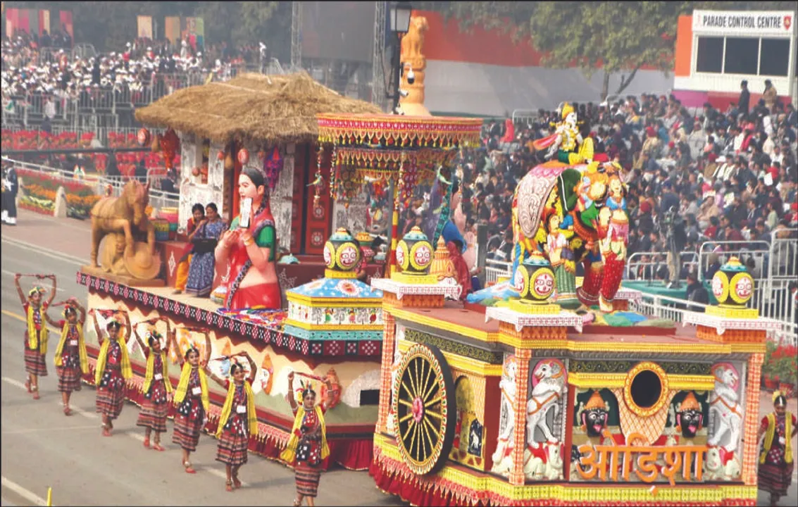  କର୍ତ୍ତବ୍ୟପଥ ପରେଡ୍‌ରେ ଚମକିଲେ ଓଡ଼ିଆ ମହିଳା: ସୌନ୍ଦର୍ଯ୍ୟ ବୃଦ୍ଧିକଲା ଓଡ଼ିଶାର ପ୍ରଜ୍ଞାପନ ମେଢ଼