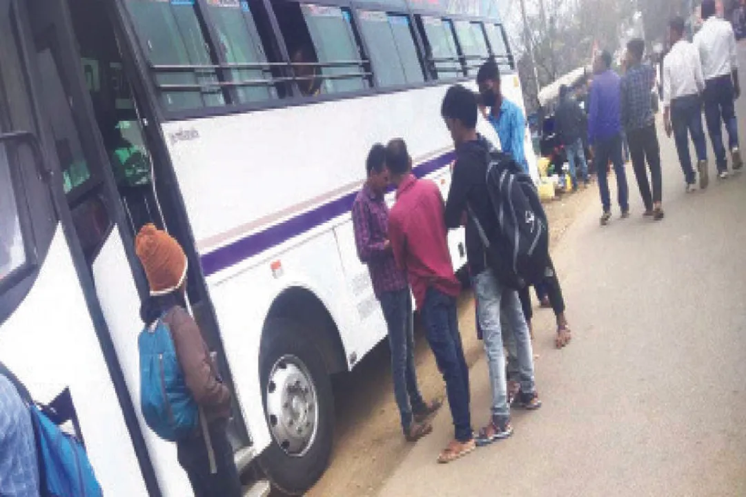  କନ୍ଧମାଳ: ସପ୍ତାହକୁ ୨ ବସ୍‌ରେ ଶ୍ରମିକ ଚାଲାଣ