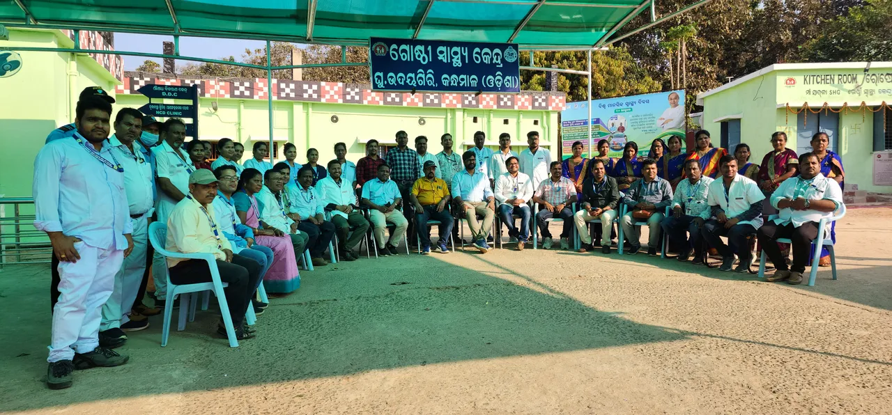  ଘୁମୁସର ଉଦୟଗିରି ଗୋଷ୍ଠୀ ସ୍ବାସ୍ଥ୍ୟ କେନ୍ଦ୍ର ପରିଦର୍ଶନ କଲେ କାୟାକଳ୍ପ ଟିମ୍‌