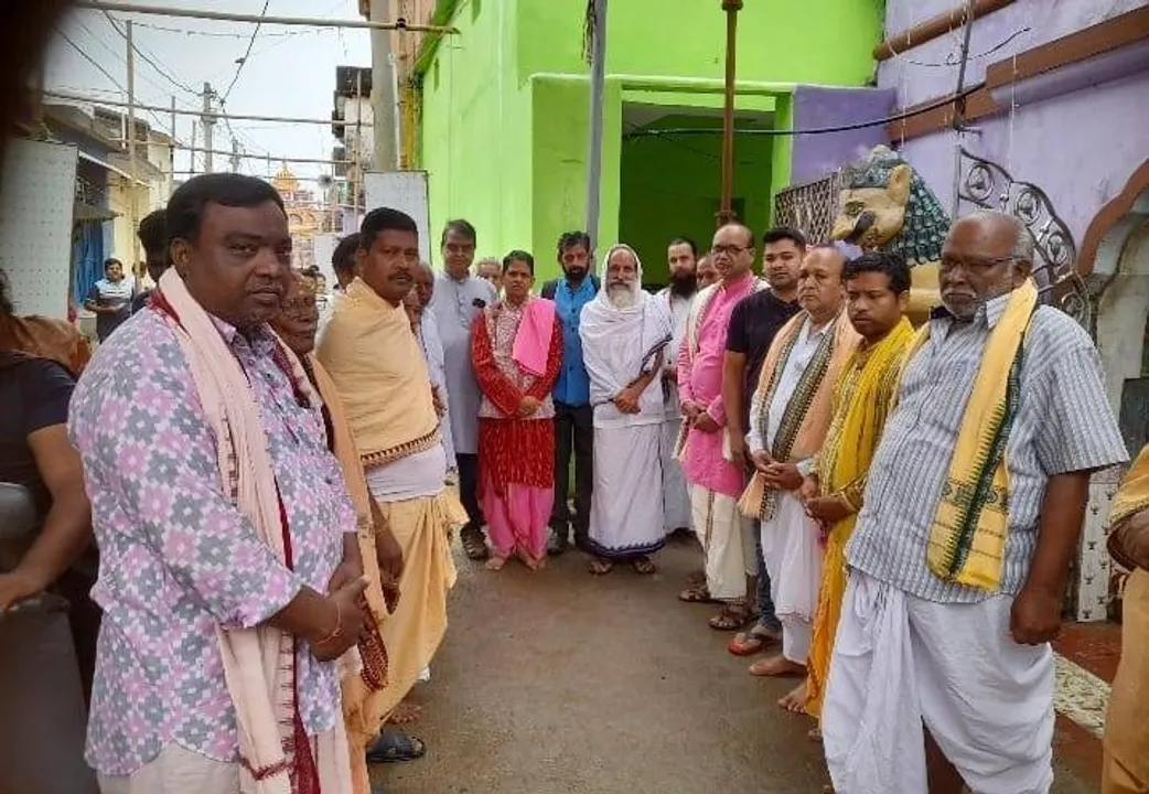  କେନ୍ଦୁପାଲି ୫୬ପ୍ରହର ବିଶ୍ୱଶାନ୍ତି ନାମଯଜ୍ଞ ଉଦଯାପିତ: ବର୍ଷା ସତ୍ତ୍ବେ ପୂଣ୍ଣାହୁତି କାର୍ଯ୍ୟକ୍ରମରେ ସାମିଲ ହେଲେ ଶହଶ୍ରାଧିକ ଭକ୍ତ