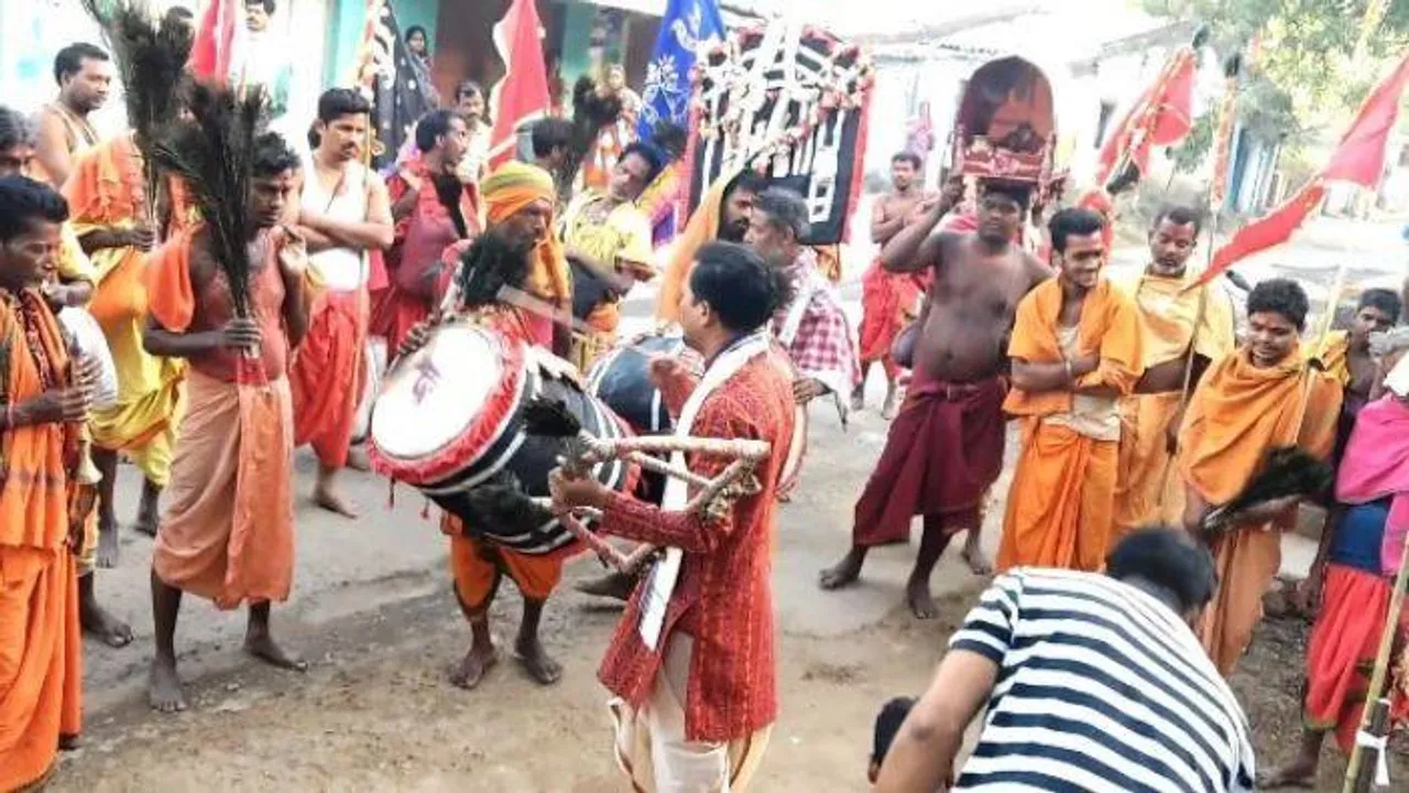  ଗଞ୍ଜାମରେ ଦଣ୍ଡନାଚ ଆରମ୍ଭ, ନାଚଗୀତରେ ଉଠୁଚି ପଡୁଛି ଗାଁରୁ ସହର