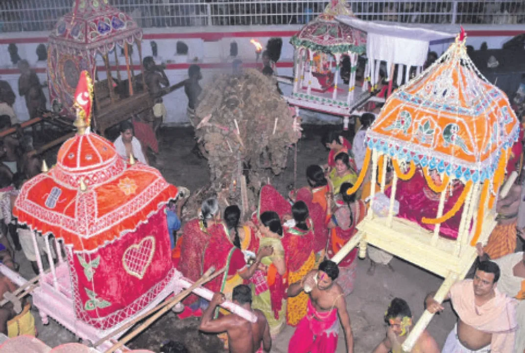  ଅନନ୍ୟ ଶ୍ରୀମନ୍ଦିର: ମେଣ୍ଢାକୁଡ଼ିଆ ପୋଡ଼ି