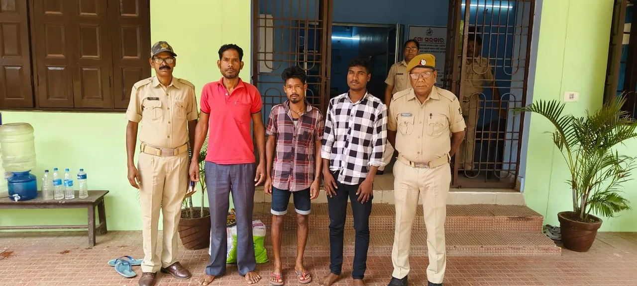  ମତକମଝରଣ ହତ୍ୟା ଘଟଣା: ୩ ଅଭିଯୁକ୍ତଙ୍କୁ ବାନ୍ଧିଲା ପୁଲିସ