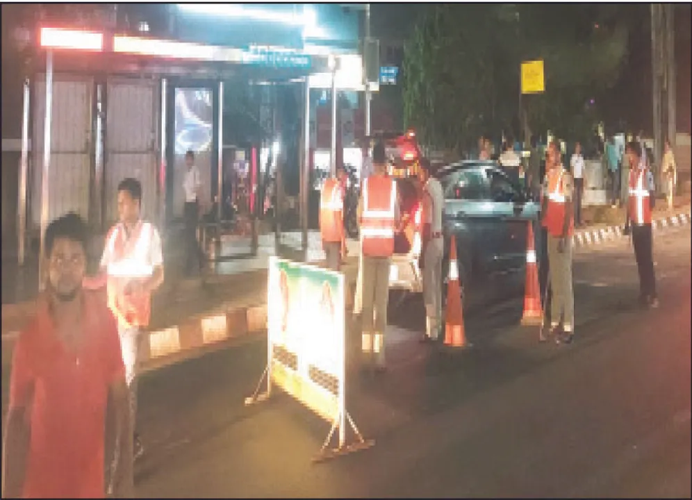  ଡ୍ରଙ୍କେନ୍‌ ଡ୍ରାଇଭ୍‌ କଟକଣାକୁ ଫୁ’: ପୁଣି ୩୩ ଗାଡ଼ି ଓ ଡିଏଲ୍‌ ଜବତ