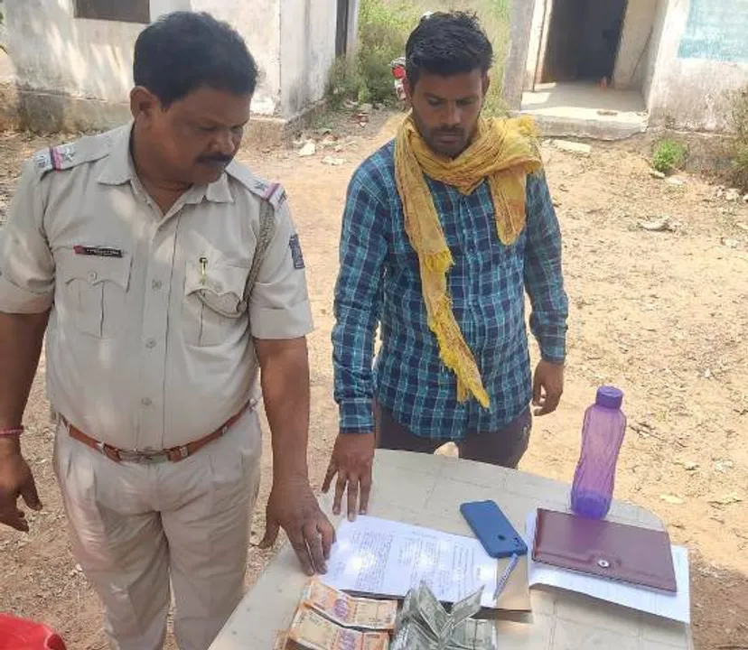 ନିର୍ବାଚନୀ ଯାଞ୍ଚ: ସୀମାନ୍ତ ରୁଚିଦାରୁ ଦେଢ଼ ଲକ୍ଷ ଟଙ୍କା ଜବତ