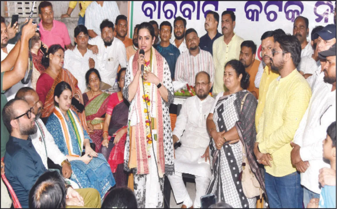  ସାମ୍‌ନାକୁ ଆସିଲେ ମୋକିମ୍‌ଙ୍କ ଝିଅ ସୋଫିଆ: କଂଗ୍ରେସ ସୁଯୋଗ ଦେଲେ ଲଢ଼ିବି