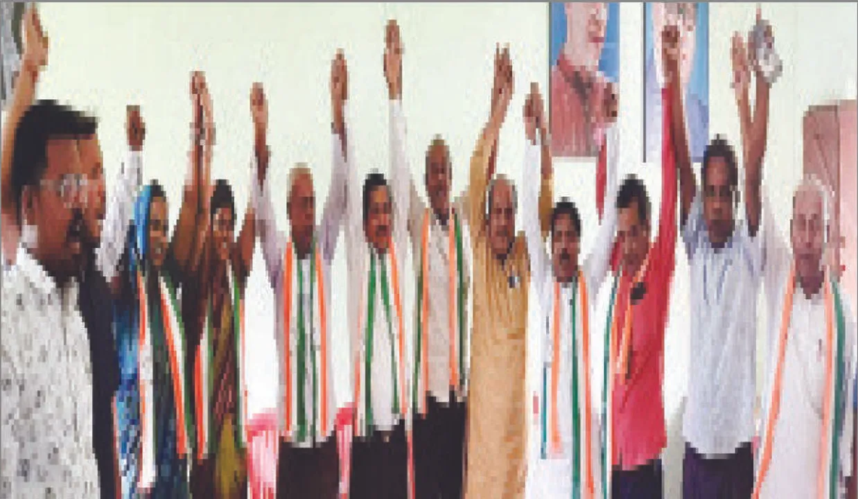  କେନ୍ଦ୍ରାପଡ଼ାରେ କଂଗ୍ରେସର ମାନସମନ୍ଥନ ଆରମ୍ଭ: କର୍ମୀଙ୍କ ମଧ୍ୟରେ ଉତ୍ସାହ ଭରିବାକୁ ଉଦ୍ୟମ