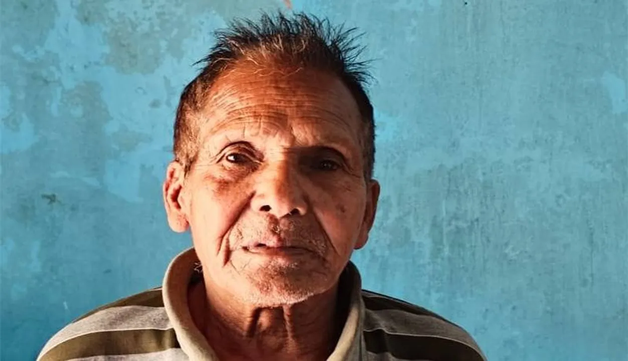  ରାସନ, ବିଜୁ ସ୍ବାସ୍ଥ୍ୟ କଲ୍ୟାଣ କାର୍ଡ଼ରୁ ବଞ୍ଚିତ ୮୦ ବର୍ଷୀୟ ଆଦିବାସୀ ବୟୋବୃଦ୍ଧ ଜହଲାଲ ପ୍ରଧାନ