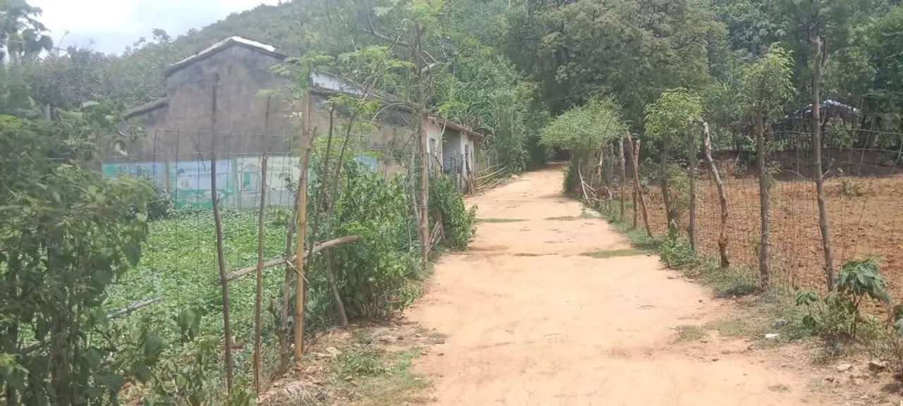  ଉପାନ୍ତ ଗ୍ରାମବାସୀଙ୍କ ଦୁଃଖର ଅନ୍ତ କେବେ? ନାହିଁନାହିଁର ଗାଁ ରେଟୁଡି