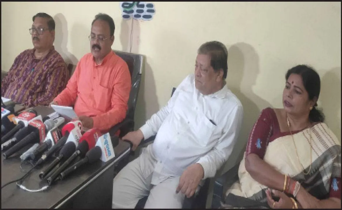  ପ୍ରଶାନ୍ତଙ୍କ ନାଁରେ ଯୋଡ଼ିଲେ ୧୬ ଦଫା: ହୋଇନି ବୁଥ୍‌ର ସିସିଟିଭି ଯାଞ୍ଚ