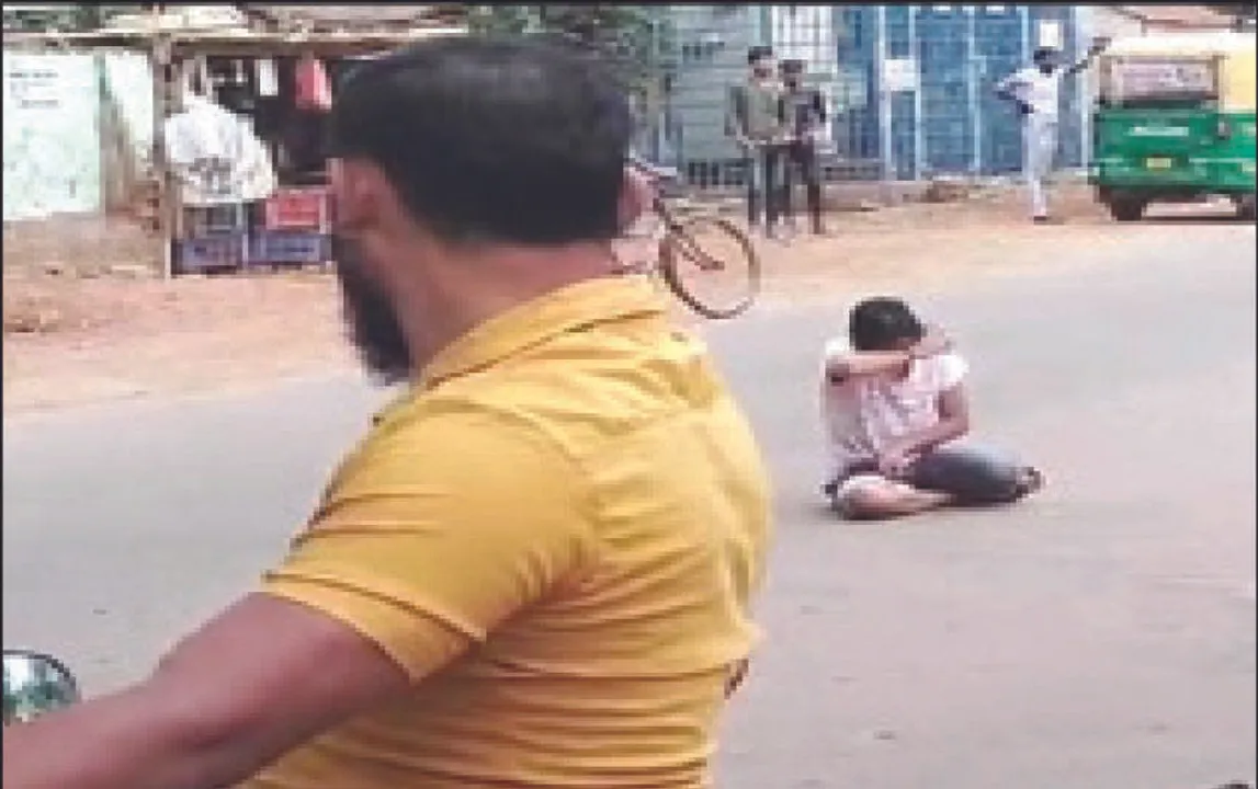  ବାର୍‌ ଗାର୍ଲଙ୍କ ହାଇଡ୍ରାମା: ଆଣିଲେ ଦେହ ବ୍ୟବସାୟ ଅଭିଯୋଗ