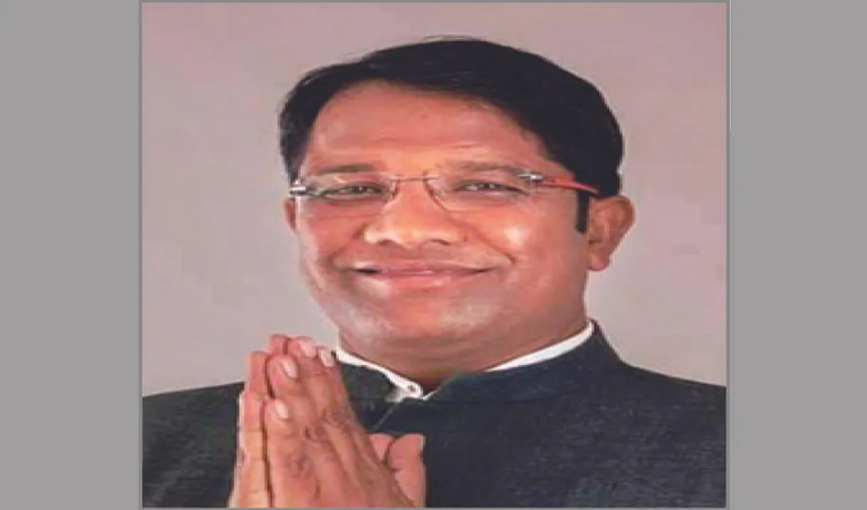  ଦେବଗଡ଼ ବିଜେଡି ବିଧାନସଭା ପ୍ରାର୍ଥୀ ବଦଳିଲେ: ଅରୁନ୍ଧତୀଙ୍କ ବଦଳରେ ରୋମାଞ୍ଚରଞ୍ଜନ
