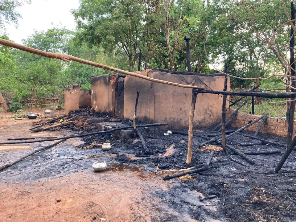  ଅଗ୍ନିକାଣ୍ଡରେ ଆଦିବାସୀ ପରିବାର ସର୍ବସ୍ୱାନ୍ତ