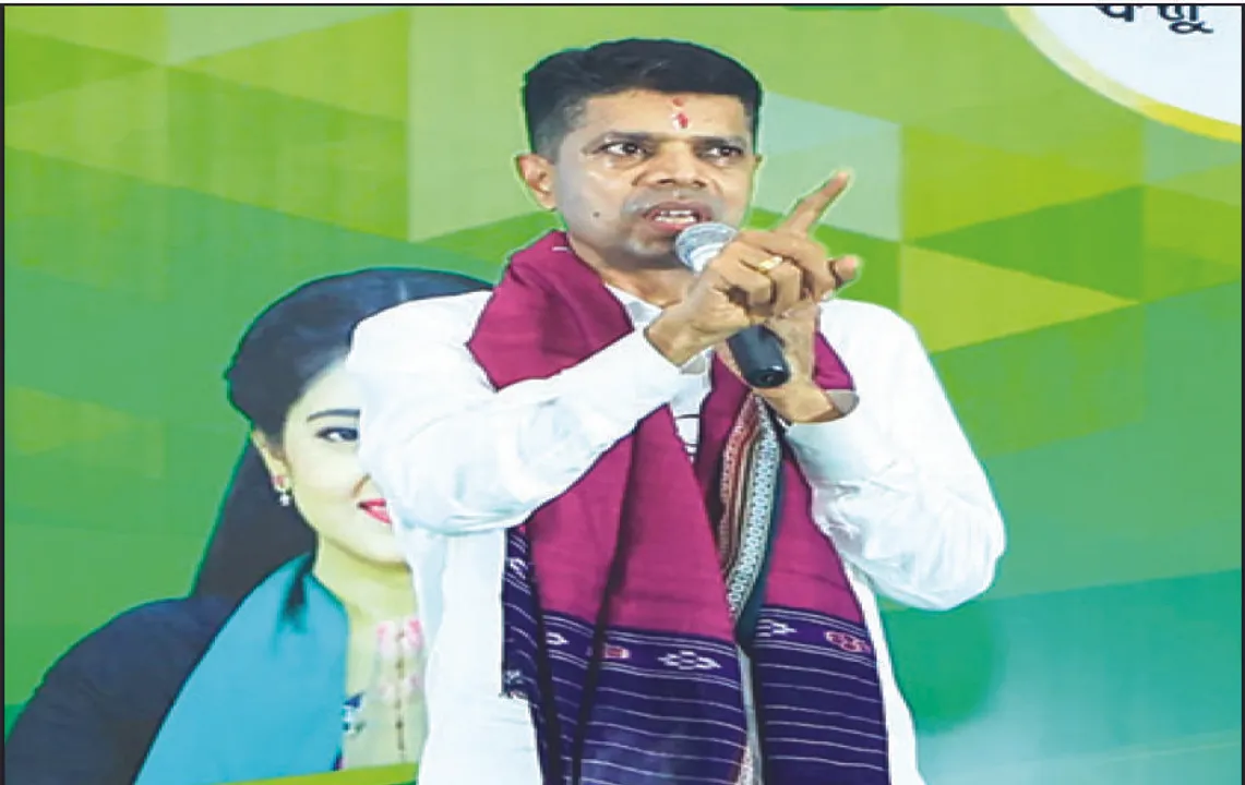  ତୃତୀୟ ପର୍ଯ୍ୟାୟ ନିର୍ବାଚନ ସୁଦ୍ଧା ଉଭୟ ଲୋକସଭା ଓ ବିଧାନସଭାରେ ବିଜେଡି ସଂଖ୍ୟା ଗରିଷ୍ଠତା ହାସଲ କରିଛି: ଭି କେ ପାଣ୍ଡିଆନ