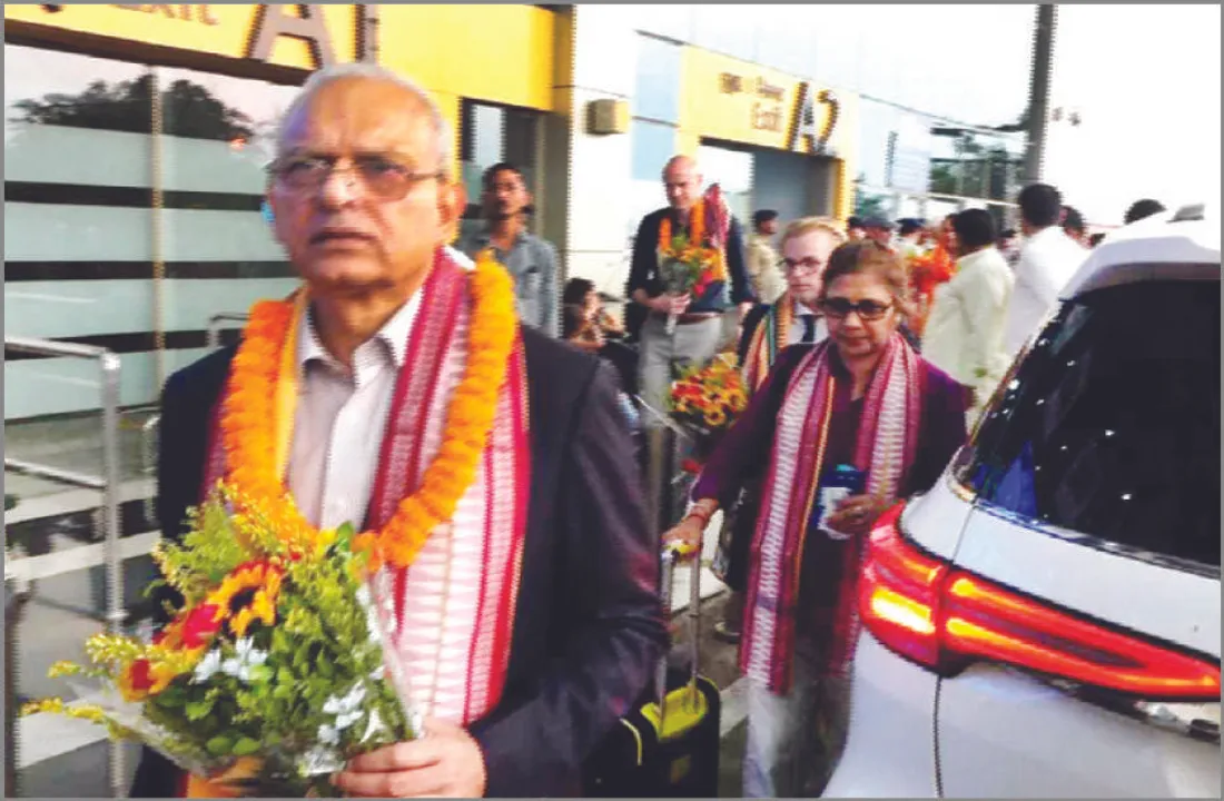  ଝାରସୁଗୁଡ଼ାରେ ପହଞ୍ଚିଲେ ୫ କୂଟନୀତିଜ୍ଞ
