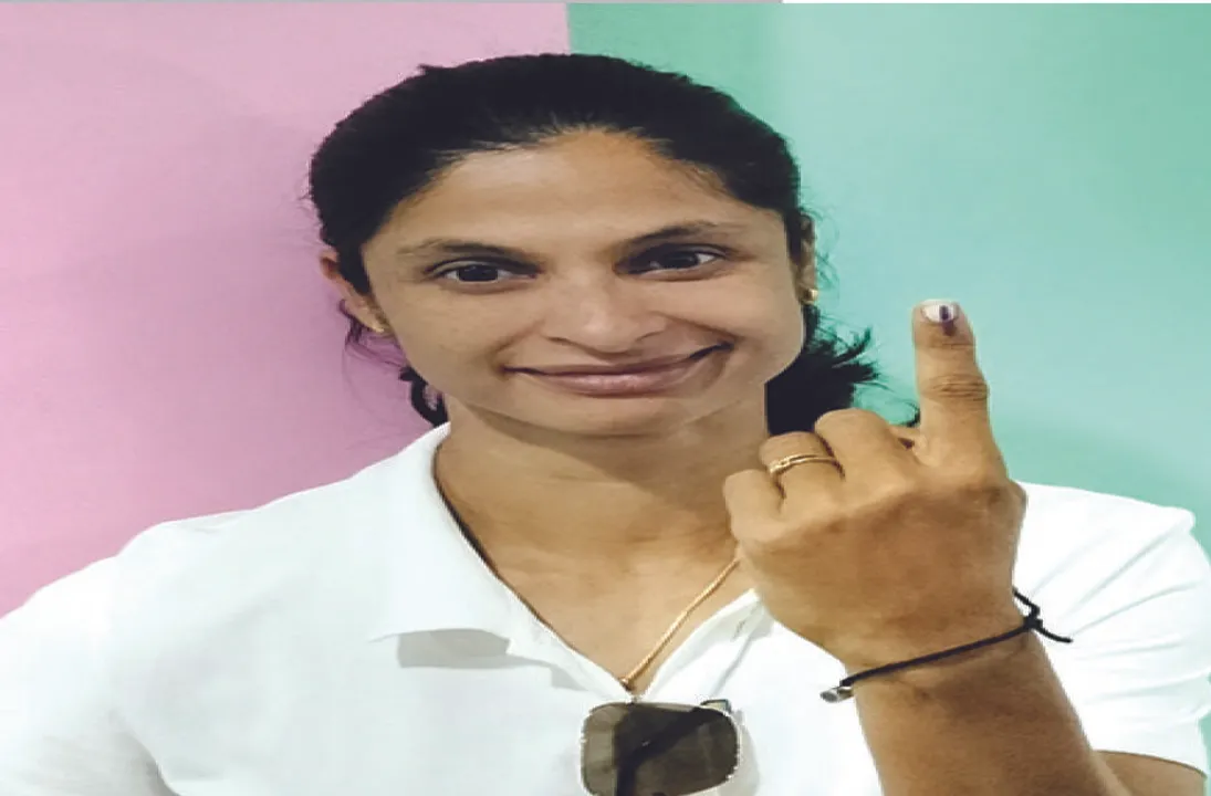  ପ୍ରଥମ ଥର ଭୋଟ୍‌ ଦେଲେ ଶ୍ରାବଣୀ