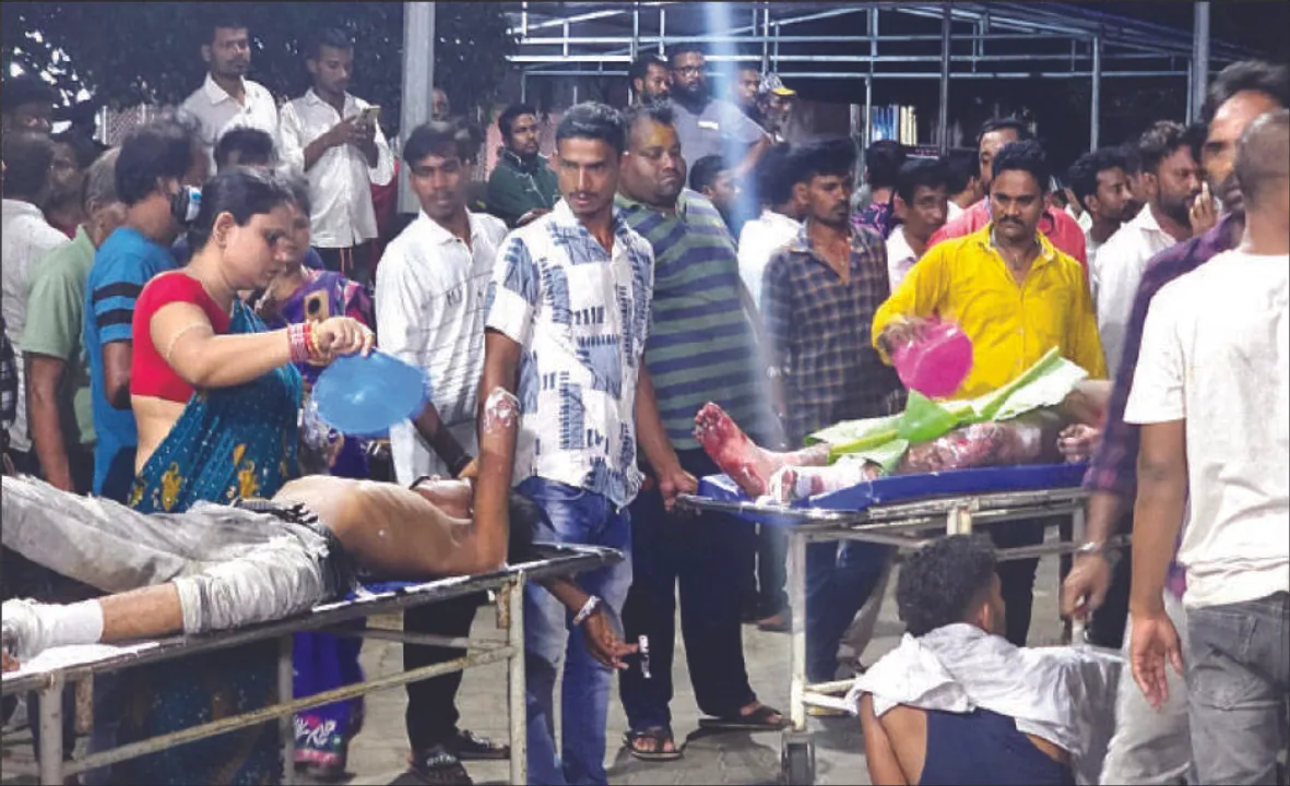  ଭଉଁରି ବେଳେ ଭୟଙ୍କର ବିସ୍ଫୋରଣ, ୪୦ ଗୁରୁତର: କଟକ, ଭୁବନେଶ୍ବରକୁ ୨୫ ସ୍ଥାନାନ୍ତର