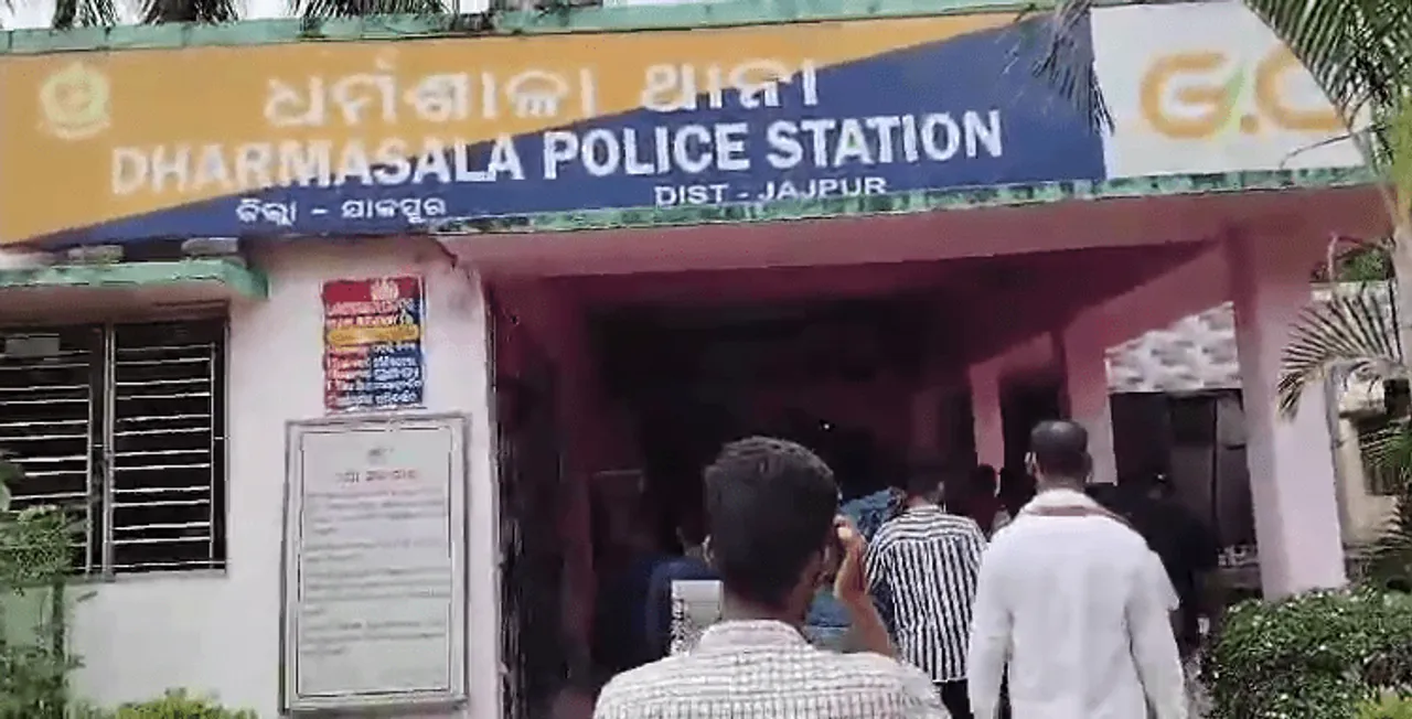  ଧର୍ମଶାଳାରେ ରାଜନୈତିକ ହିଂସା: ଗାଡି ମାଡ଼ିଯିବା ପରେ ଵ୍ୟାପକ ଭଙ୍ଗାରୁଜା କଲେ ବିଧାୟକଙ୍କ ସମର୍ଥକ