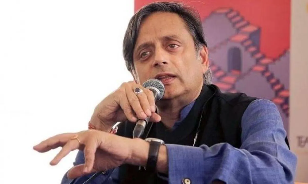  ଶପଥ ଗ୍ରହଣ ସମାରୋହକୁ ପାକିସ୍ତାନକୁ କାହିଁକି ନିମନ୍ତ୍ରଣ କରାଗଲାନି: ପ୍ରଶ୍ନ କଲେ ଶଶି ଥରୁର, କହିଲେ, ମୁଁ ଭାରତ-ପାକିସ୍ତାନ ମ୍ୟାଚ୍ ଦେଖିବି