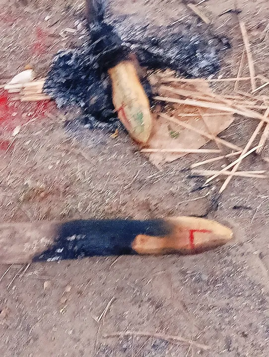  ଲକ୍ଷାଧିକ ଟଙ୍କାର ସୁନାଗହଣା ଲୁଟିଲେ, ମନ୍ଦିରରେ ନିଆଁ ଲଗାଇଲେ ଦୁର୍ବୃତ୍ତ