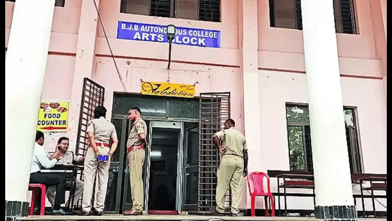 timesofindia.indiatimes.com 