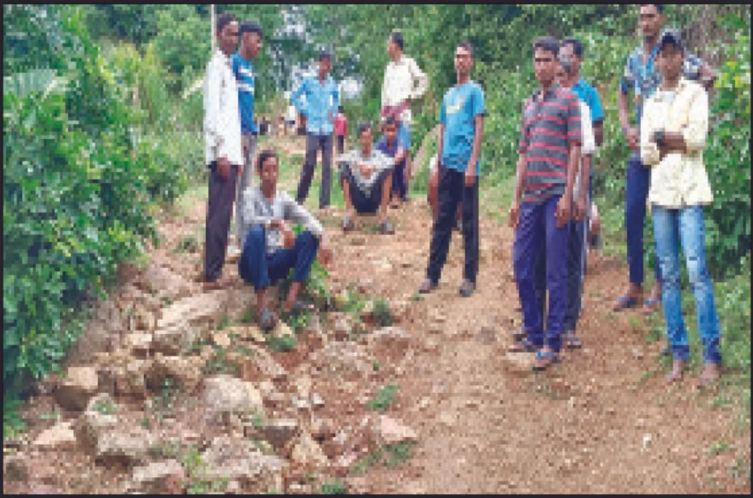  ପକ୍କାରାସ୍ତା ପାଇଁ ୬୦ ବର୍ଷ ହେଲା ଅପେକ୍ଷା: ୨୦ ବର୍ଷ ତଳେ ଅନୁଦାନ ଆସିଥିଲା