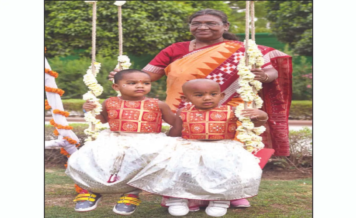  ରାଷ୍ଟ୍ରପତି ଭବନରେ ପ୍ରଥମଥର ରଜ ପାଳିତ