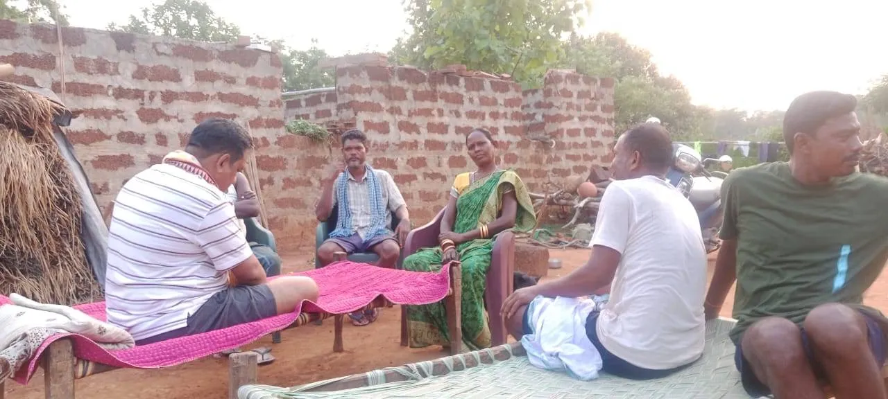  ଆଦିବାସୀ ବସ୍ତିରେ ନବନିର୍ବାଚିତ ବଡ଼ଚଣା ବିଧାୟକଙ୍କ ରାତ୍ରିଯାପନ