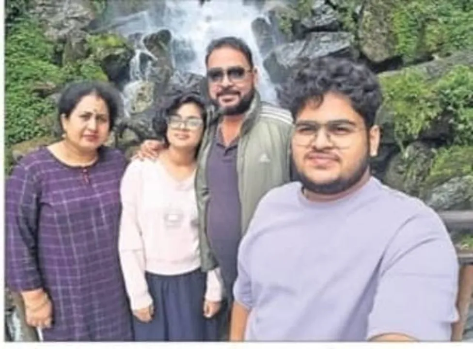  ଛୁଟି ବିତାଇବାକୁ ଯାଇ ସିକିମ୍‌ରେ ଫସିଛନ୍ତି ସୁବର୍ଣ୍ଣପୁର ଗୋଟିଏ ପରିବାର: ଉଦ୍ଧାର ପାଇଁ ସରକାରଙ୍କୁ ନିବେଦନ