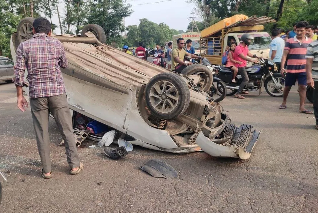  ରାଉରକେଲା ରିଂ ରୋଡ୍‌ରେ ଓଲଟିଲା କାର୍‌, ଯୁବତୀ ଗୁରୁତର