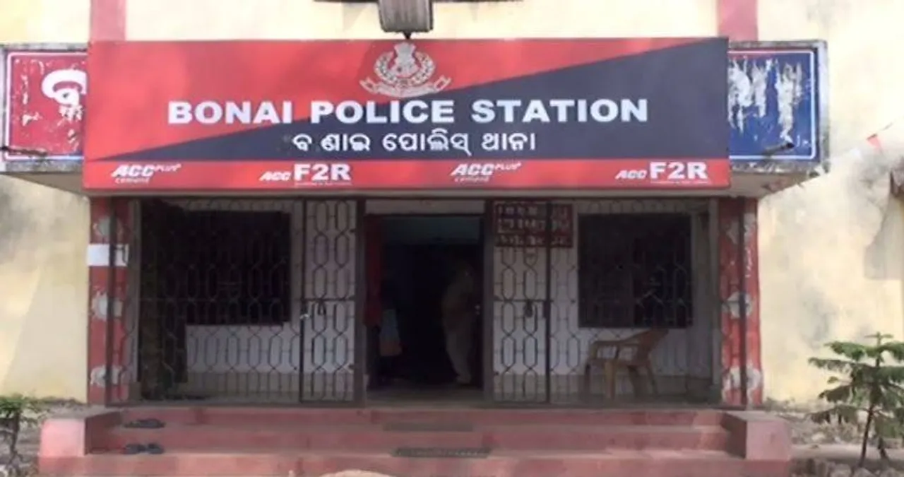  ଦୋକାନ ଭିତରକୁ ପଶିଲା ବୋଲେରୋ, ଦୋକାନୀ ଆହତ