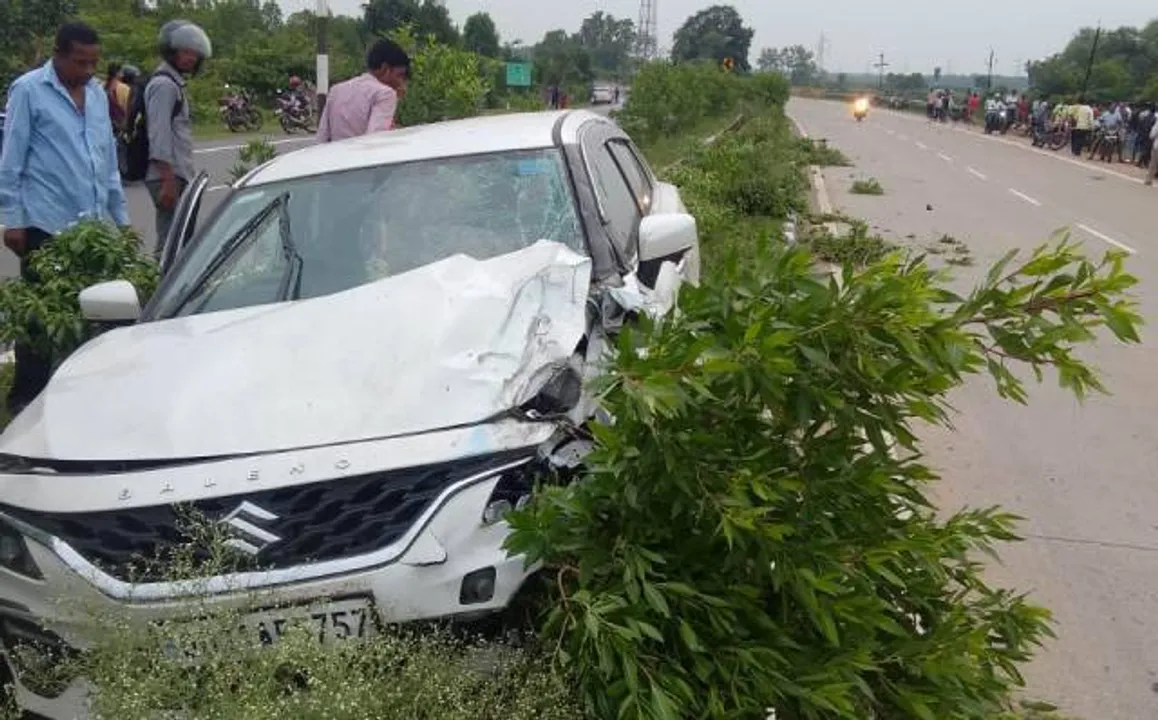  କାର ଧକ୍କାରେ ବାଇକ୍‌ ଆରୋହୀ ମୃତ, ୨ ଜଣ ଗୁରୁତର