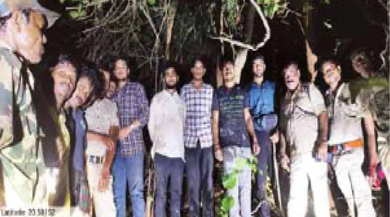 ସପ୍ତଶଯ୍ୟା ଜଙ୍ଗଲରେ ନିଖୋଜ ୫ ଛାତ୍ର ଉଦ୍ଧାର: ଫ‌ସେଇ ଦେଲା ଗୁଗୁଲ୍‌ ମ୍ୟାପ୍‌