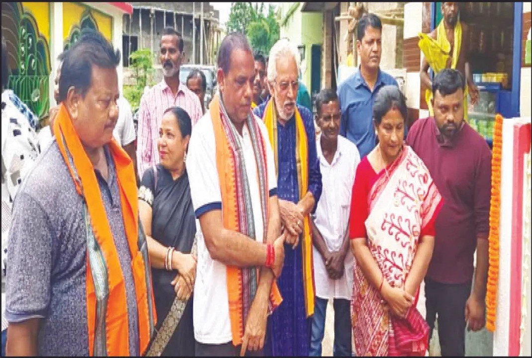  ଉଦାହରଣ ସୃଷ୍ଟିକଲେ ବାବୁ ସିଂ: ଫଳକରେ ରଖିଲେନି ନିଜ ନାମ