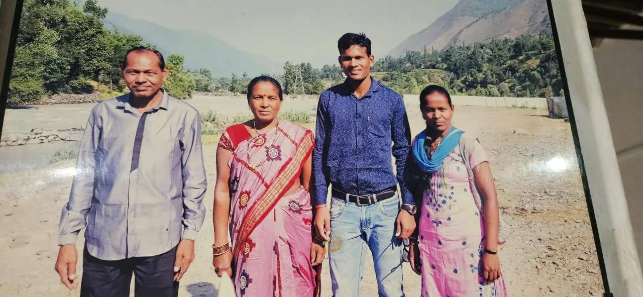  ହକି ତାରକା ଅମିତ ରୋହିଦାସଙ୍କ ସଂଘର୍ଷ: ଆଦିବାସୀ ପଲ୍ଲୀ ସଉନାମୁରାରୁ ଅଲିମ୍ପିକ୍ ପଡ଼ିଆ