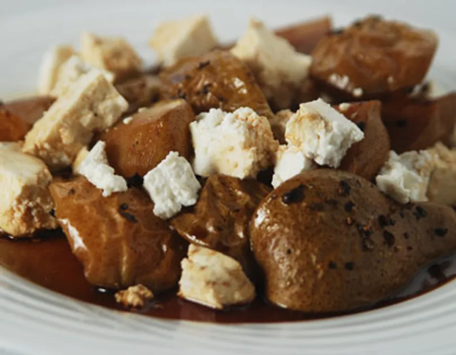 रोस्टेड पेयर्स विद बाल्सिमिक विनेगर