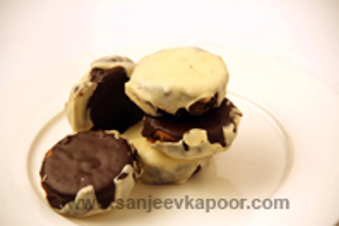 खजूर बिस्किट डिलाइट