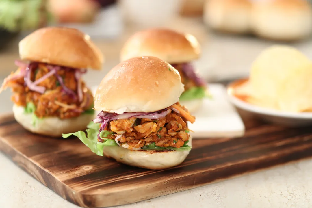 Spicy Jackfruit Sliders - YT
