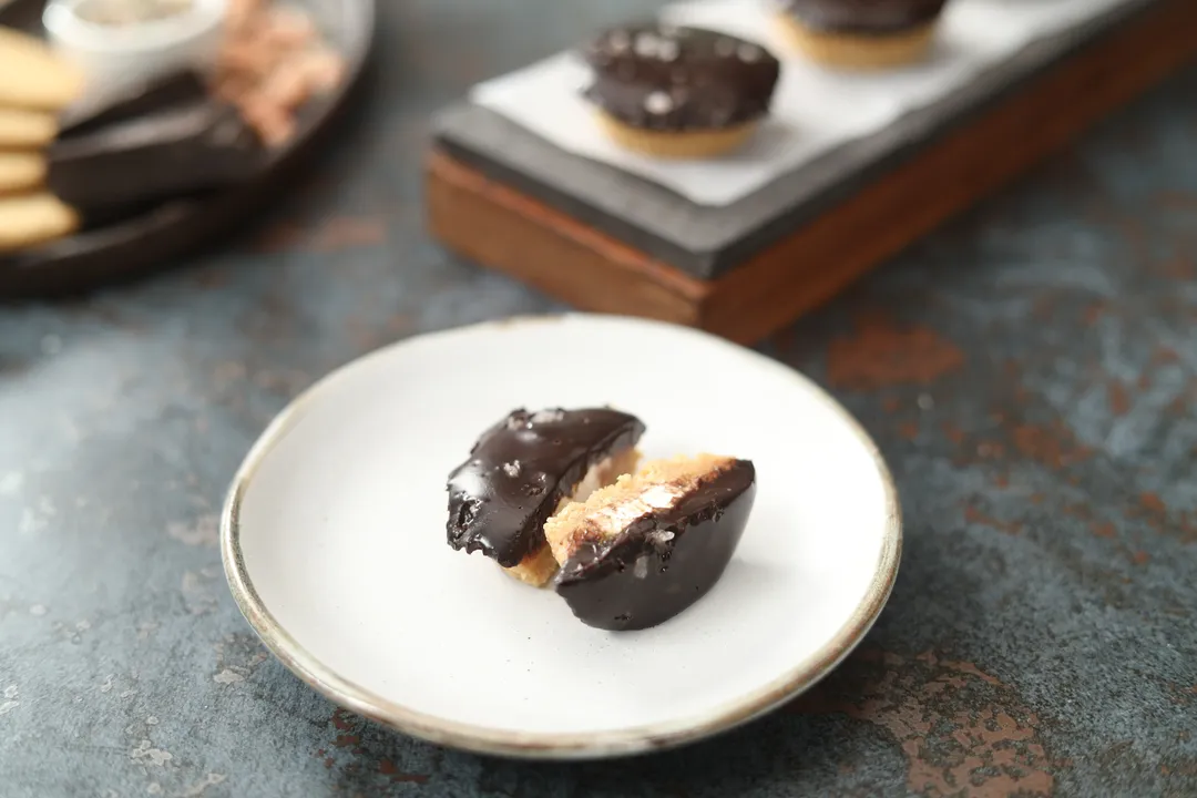 Peanut Butter Tartlets - YT