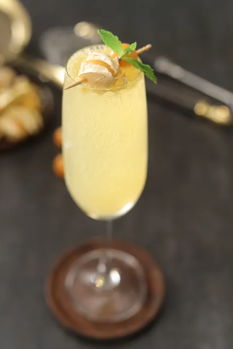 Golden Berry Fizz - YT