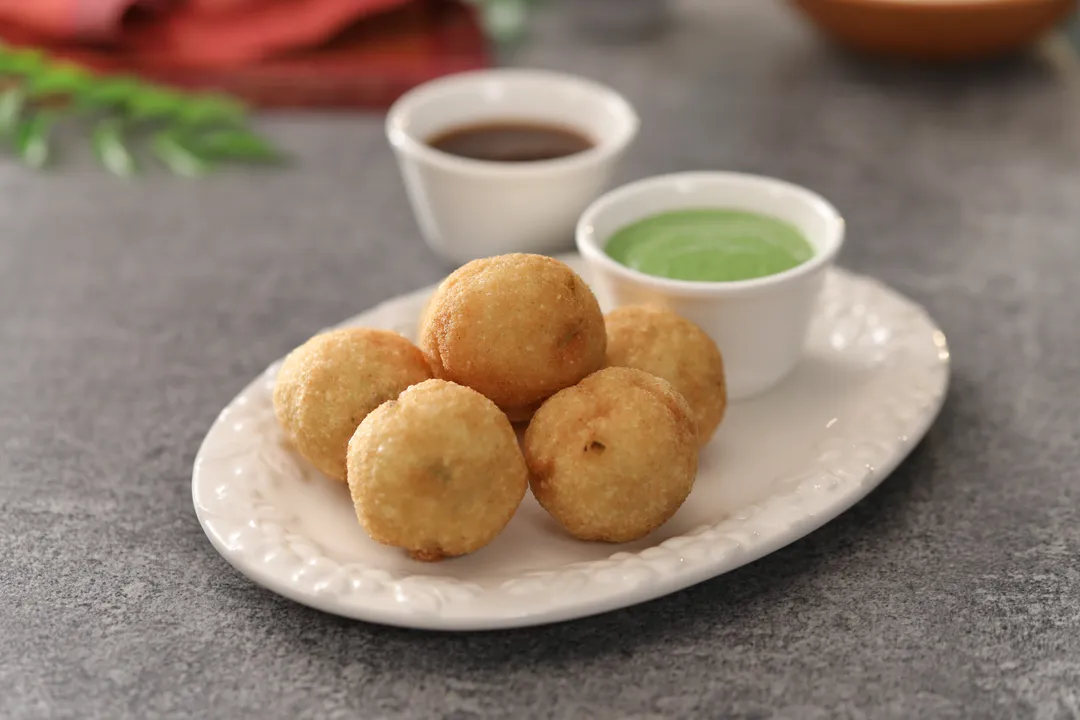 Sooji Matar Kachori - YT
