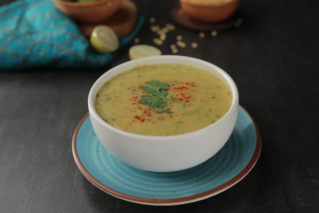 Adraki Nimbu Wali Dal - YT