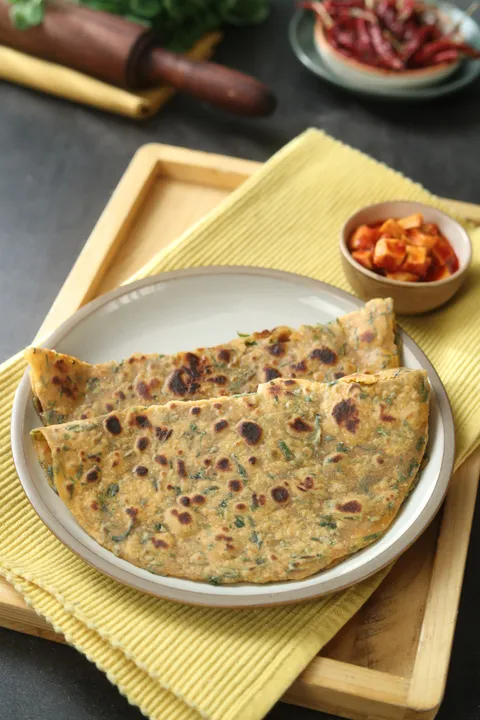 Methi Parantha 1 - YT