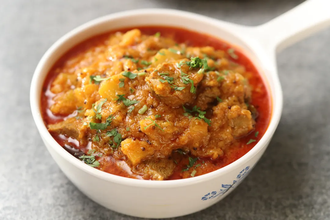 Mango Gosht 1 - YT