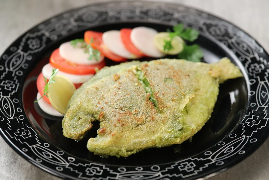 Green Chutney Pomfret - YT