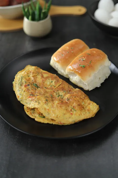 Changezi Omelette 1 - YT